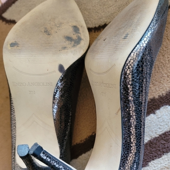 Enzo Angiolini Shimmering Heels - Picture 12 of 17